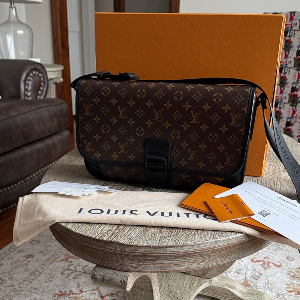 Louis Vuitton Dark Brown Monogram Messenger Bag